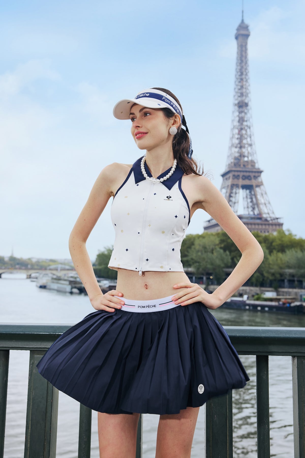 ベーシックサンバイザー 小顔効果 サイズ調整可能 吸汗性 軽い SIENNA