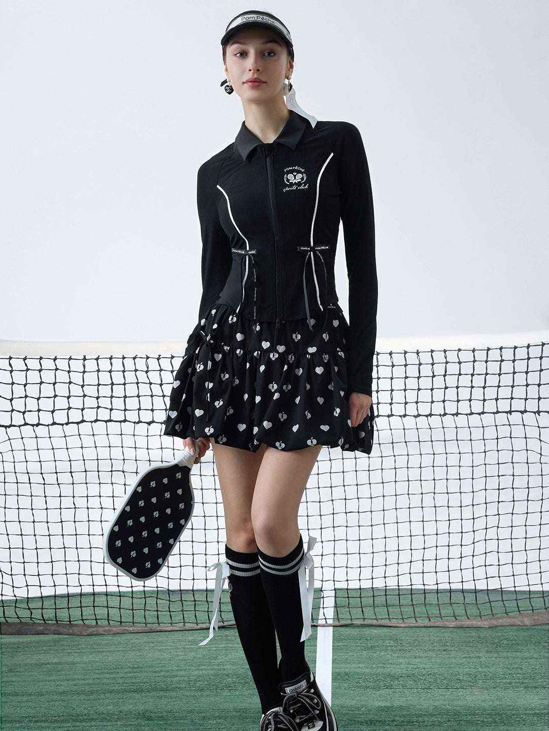 スポーツジャケット　リボン付き　フィット　シルエット　フルジップ ブラック ADALIA